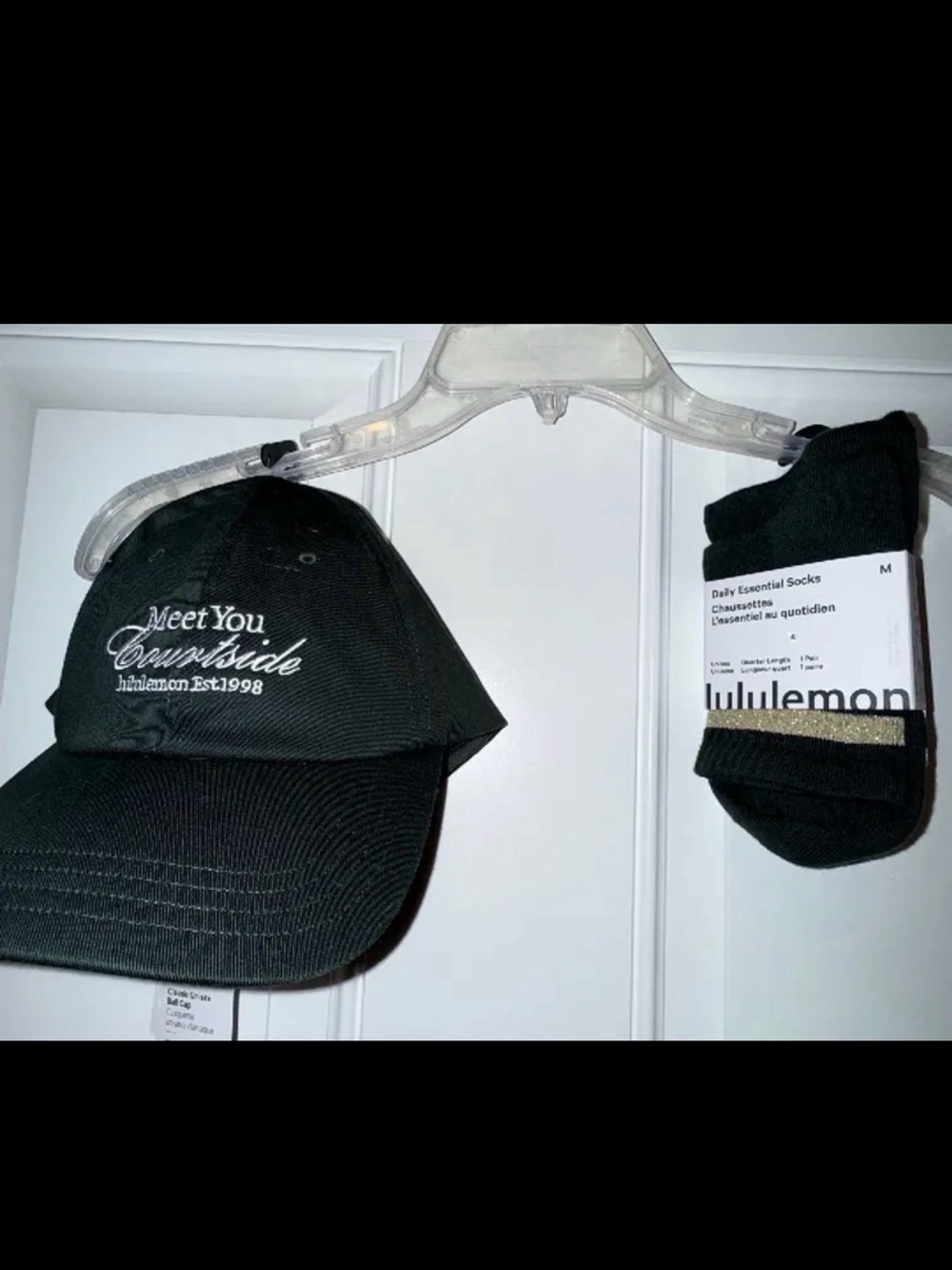 Lululemon 🍋 Hat 🧢 (S/M) & Socks 🧦 (M)
🌲 Rainforest GREEN ✨ NWT
